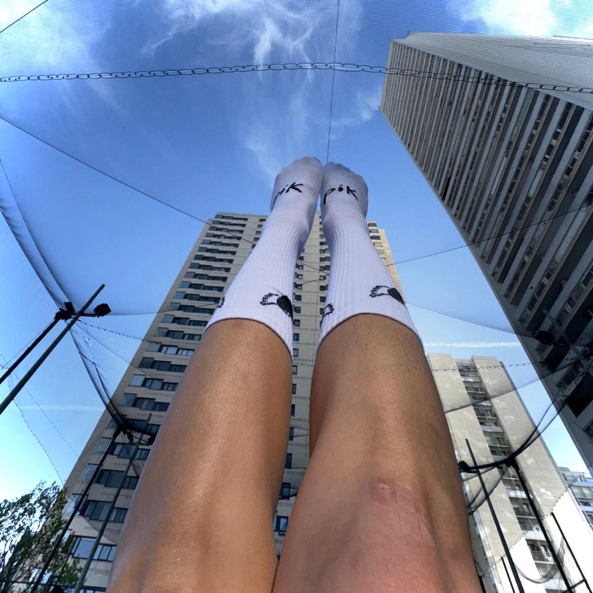 Chaussettes miki X Émilie Tronche + porte-clé USB